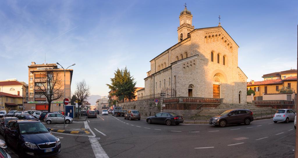 Belsorrisovarese-City Residence- Private Parking -With Reservation- エクステリア 写真